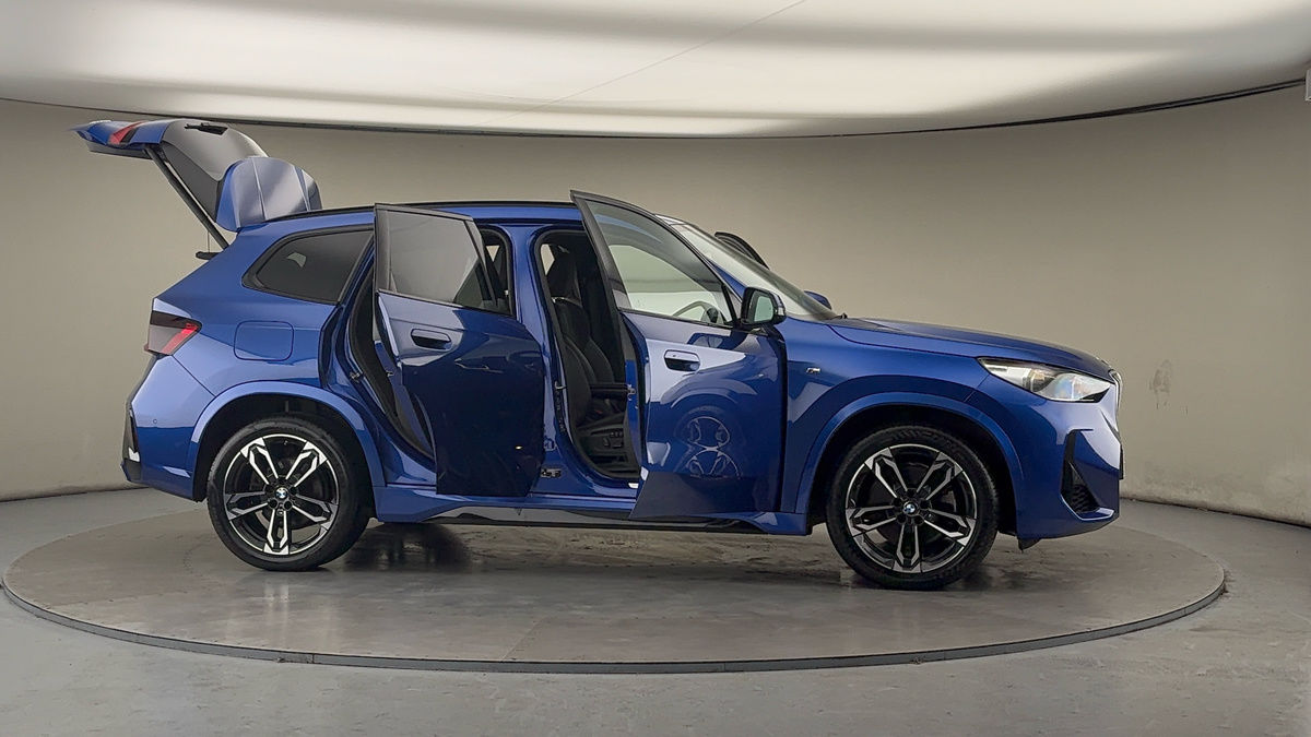 More views of BMW X1