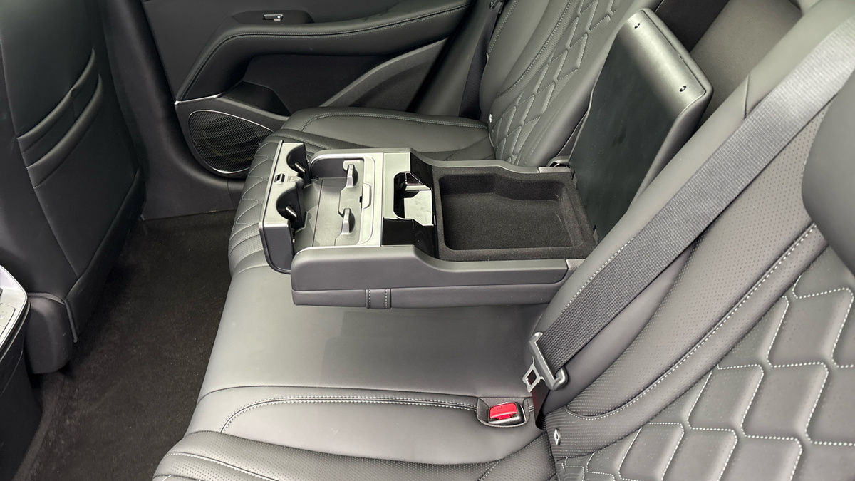 BYD Sealion 7 Image 9