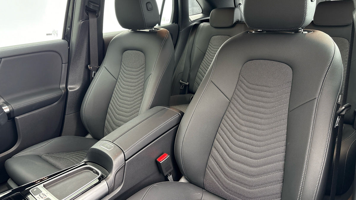 Mercedes-Benz GLA Image 7