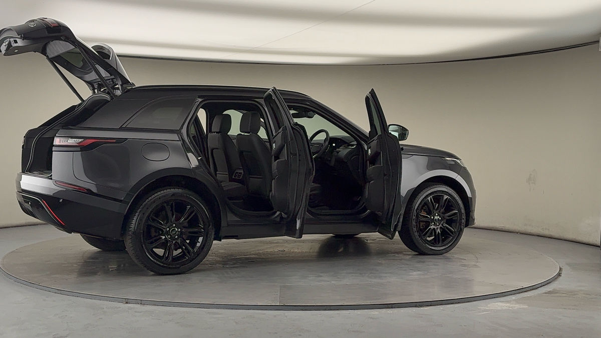 More views of Land Rover Range Rover Velar