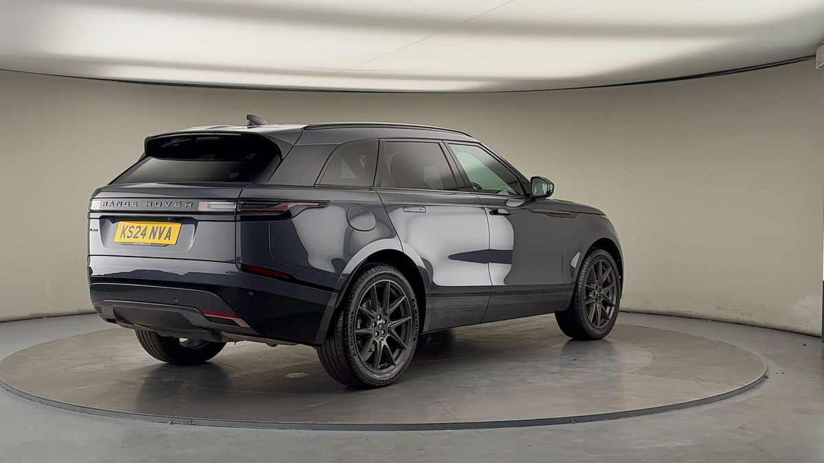 More views of Land Rover Range Rover Velar