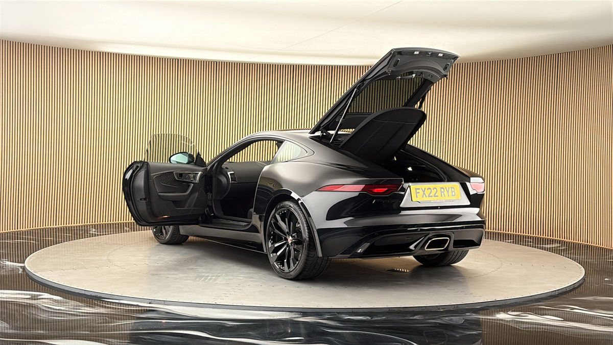 Jaguar F-Type Image 23