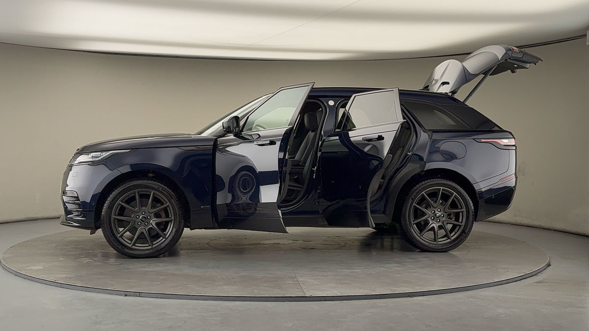 More views of Land Rover Range Rover Velar