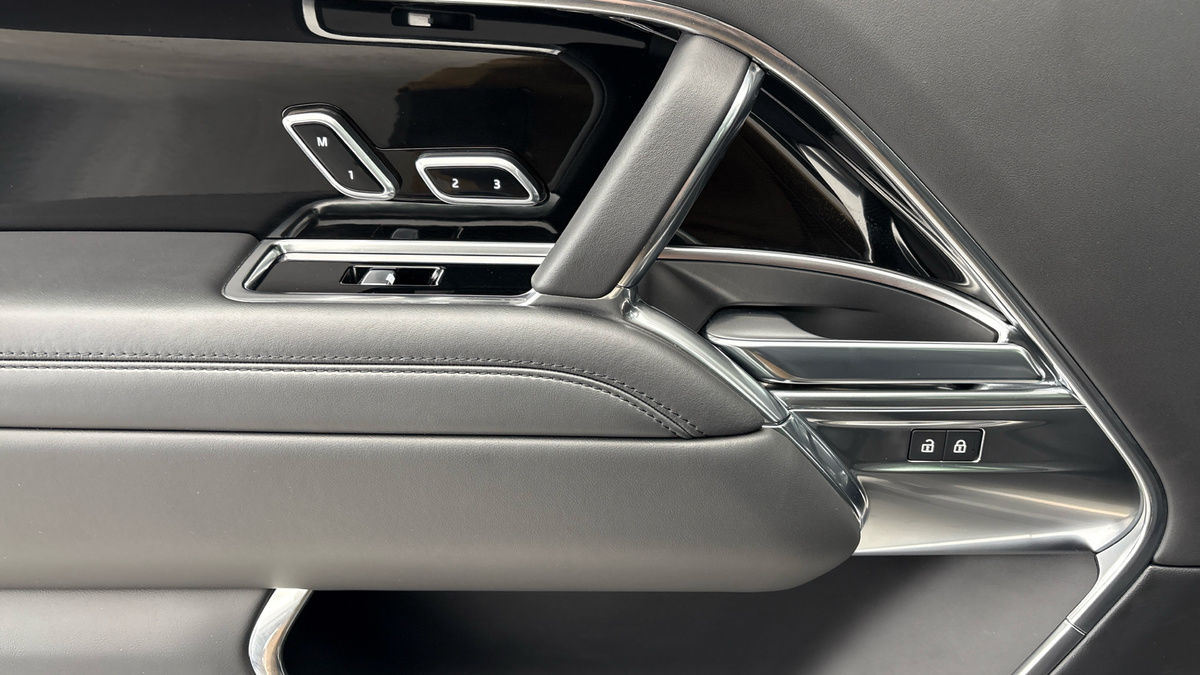 Land Rover Range Rover Image 19