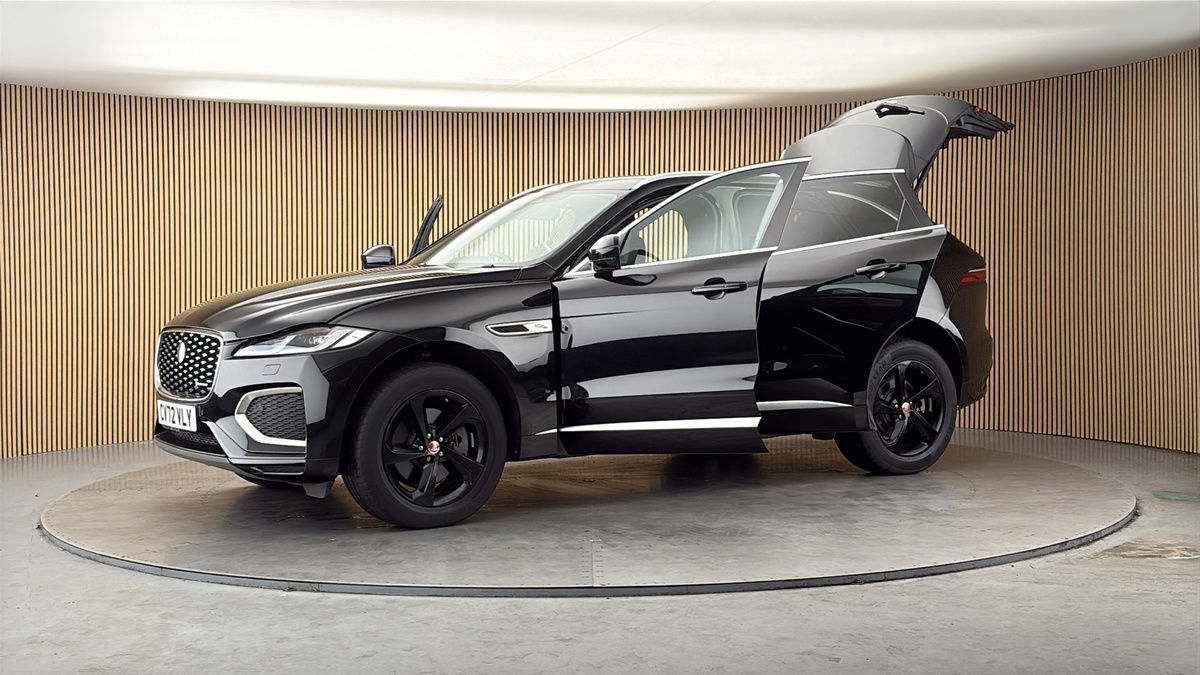 More views of Jaguar F-PACE