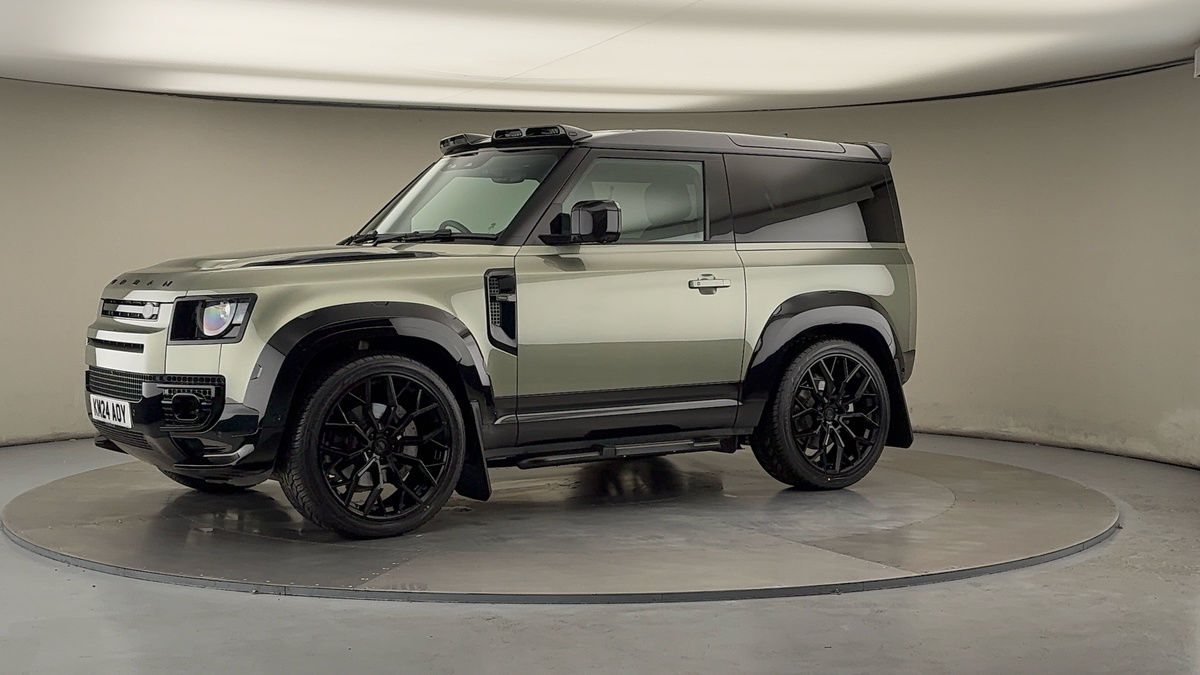 More views of Land Rover Defender 90