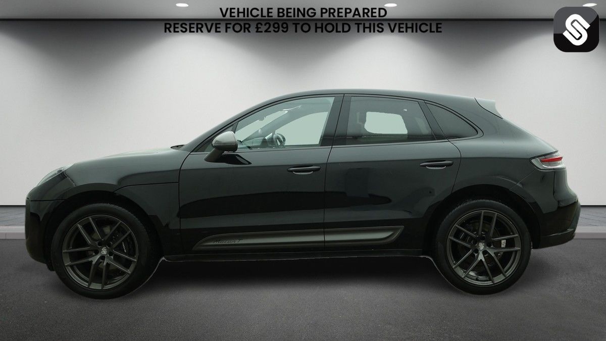 Porsche Macan Image 6
