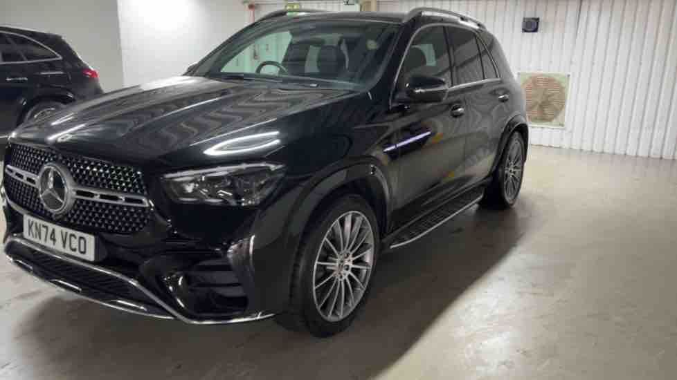 More views of Mercedes-Benz GLE