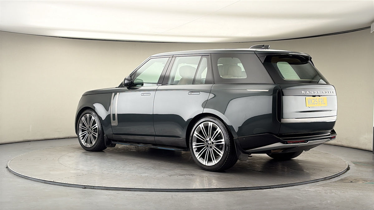 More views of Land Rover Range Rover