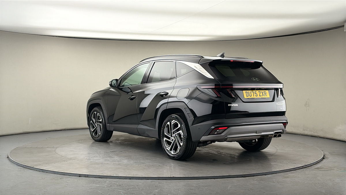 Hyundai TUCSON Image 2