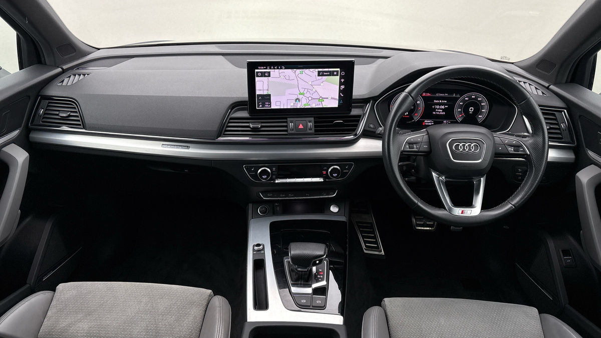 Audi Q5 Image 12