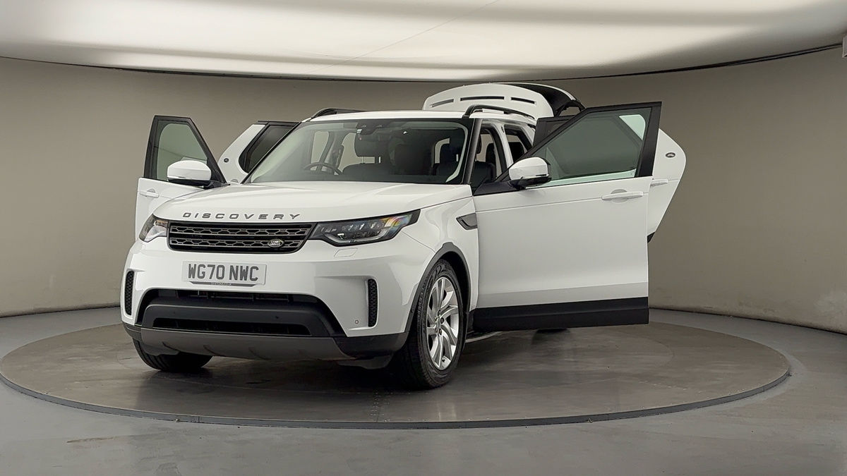 More views of Land Rover Discovery