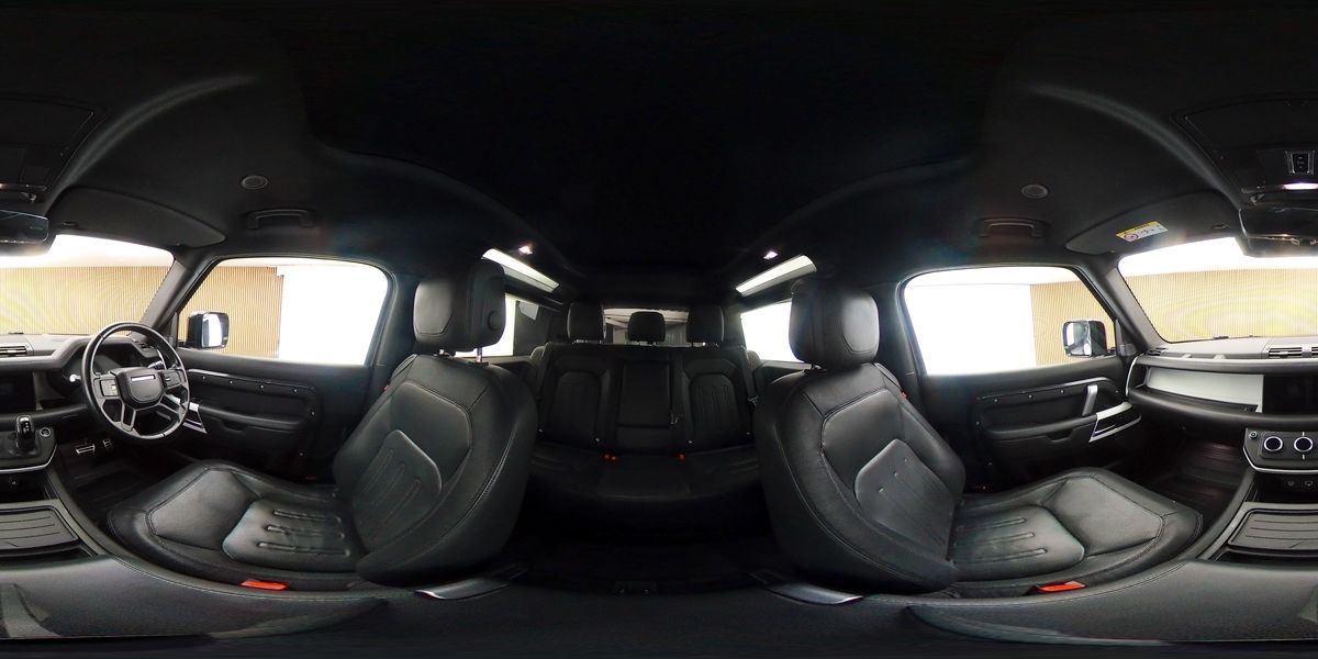 More views of Land Rover Defender 90