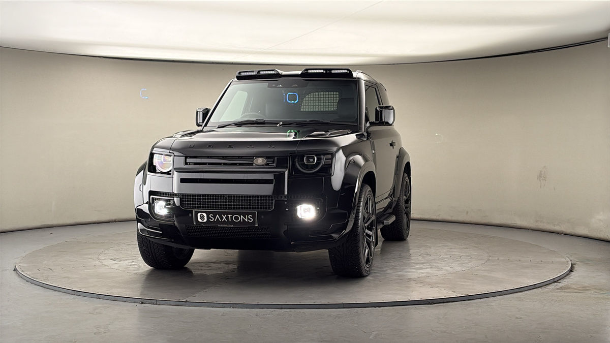 More views of Land Rover Defender 90