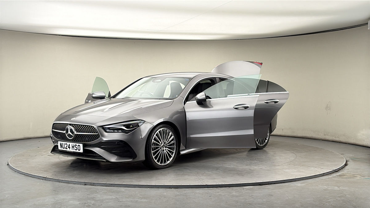 Mercedes-Benz CLA Image 22