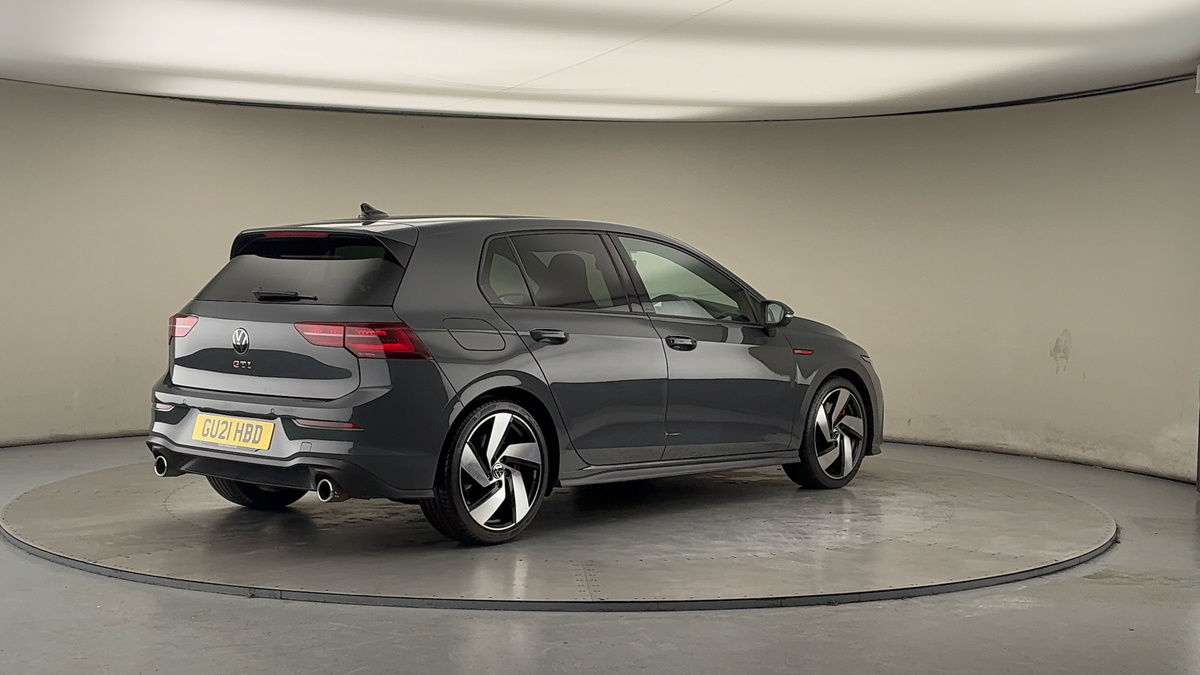 Volkswagen Golf Image 21