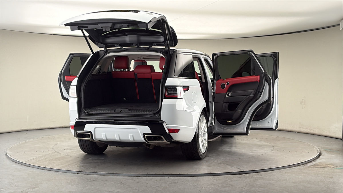 More views of Land Rover Range Rover Sport