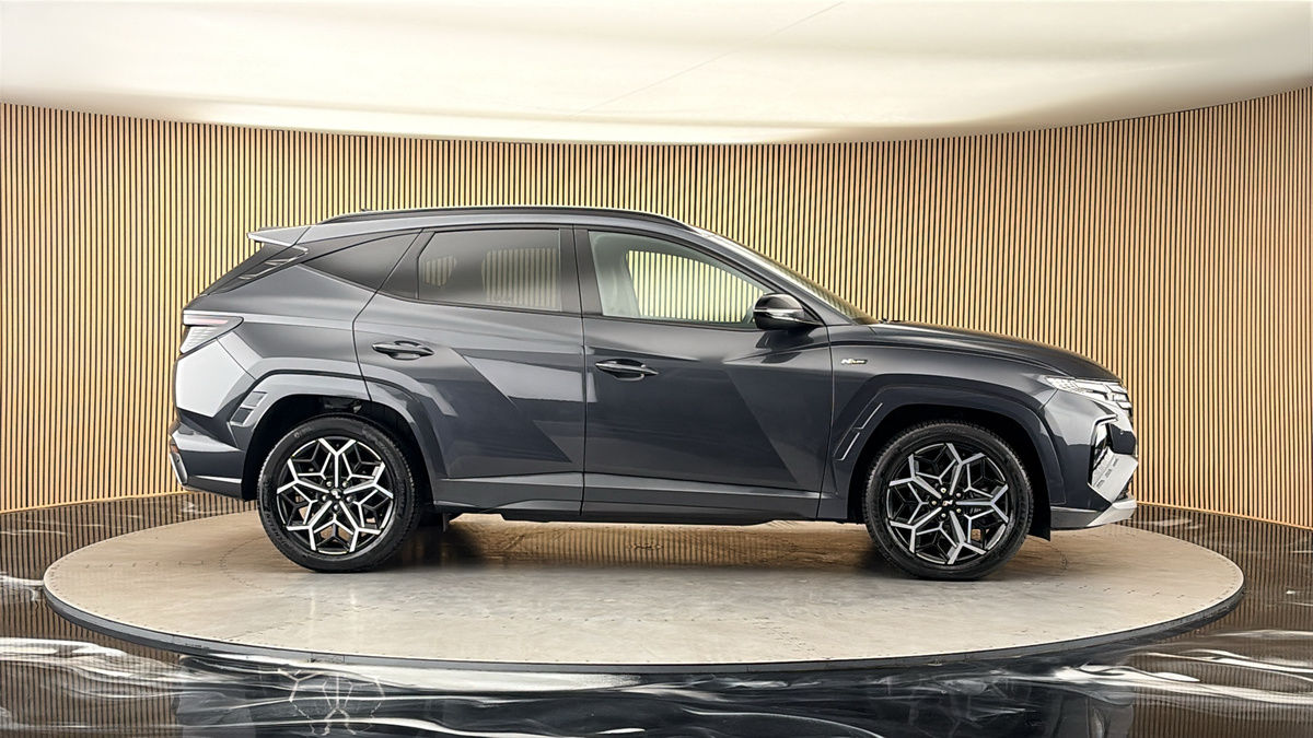 More views of Hyundai TUCSON