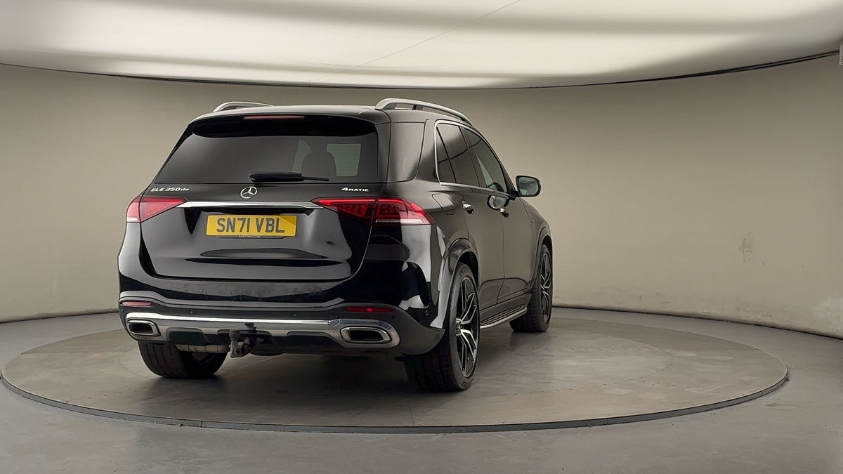 More views of Mercedes-Benz GLE