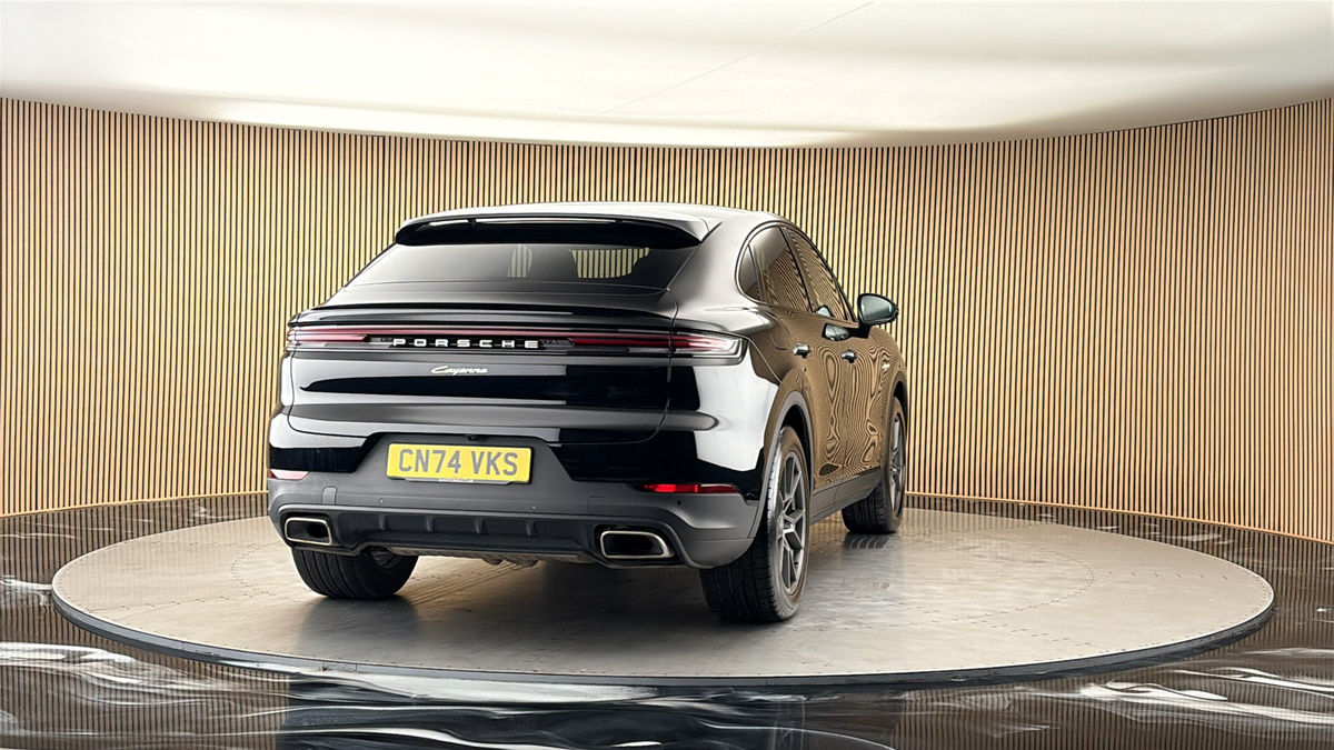 More views of Porsche Cayenne