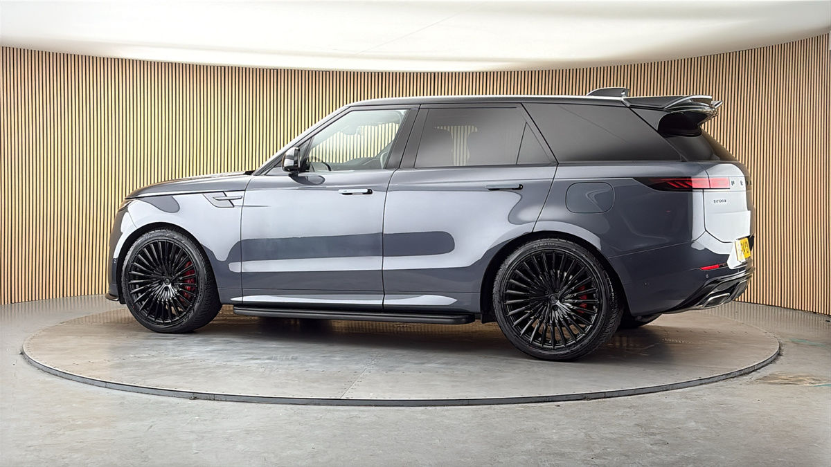 More views of Land Rover Range Rover Sport