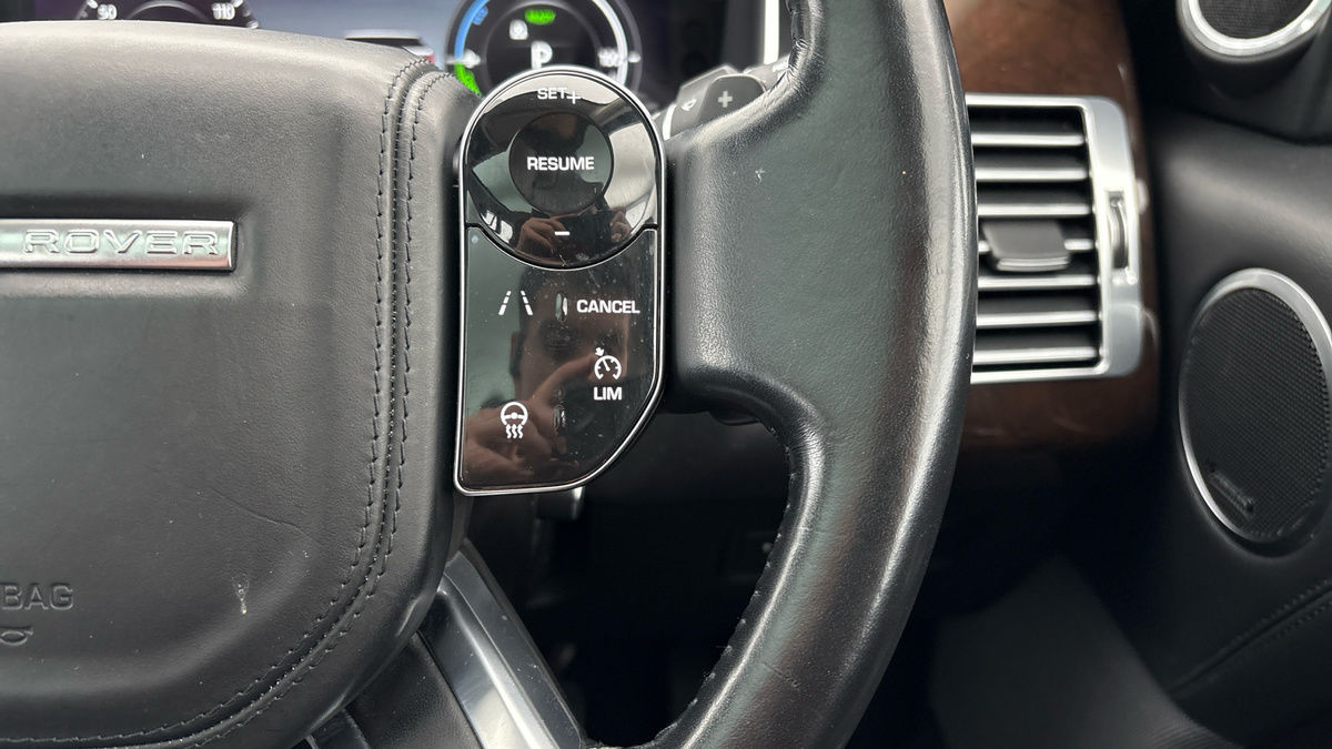 Land Rover Range Rover Image 14