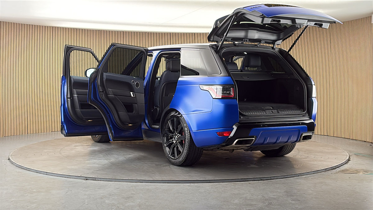 Land Rover Range Rover Sport Image 23