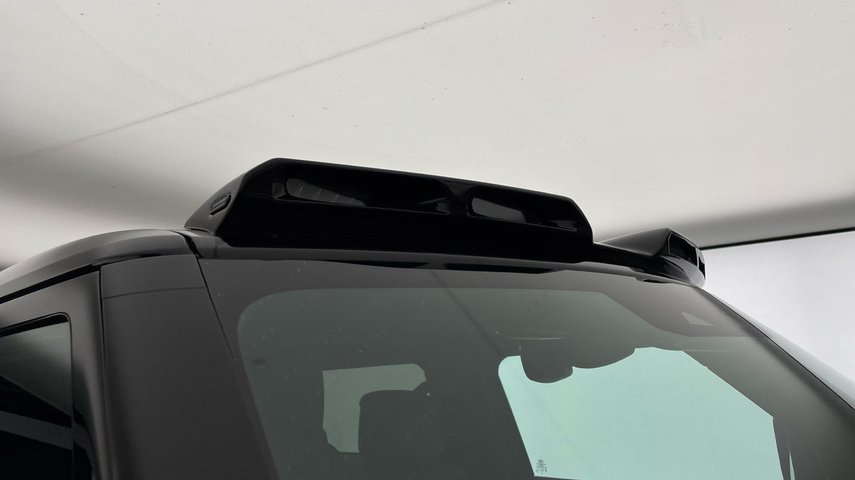 Land Rover Defender 90 Urban Image 26