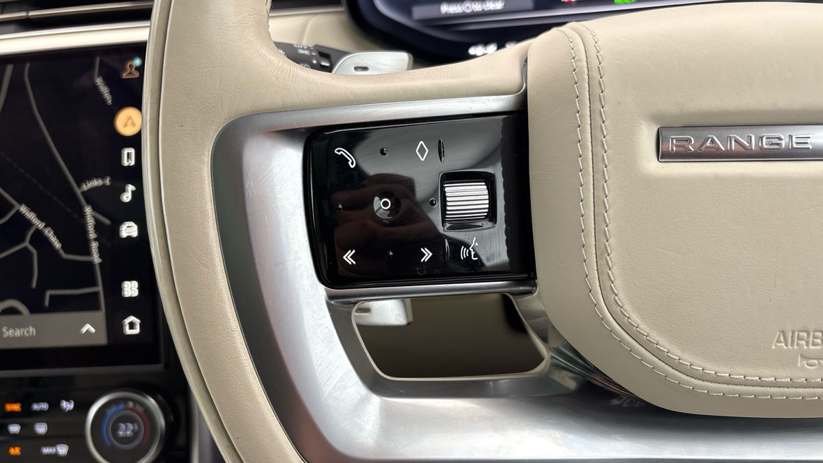 Land Rover Range Rover Image 13