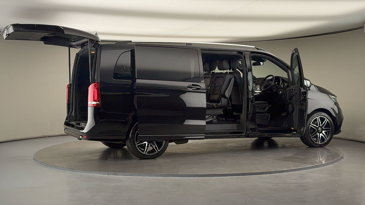 More views of Mercedes-Benz V Class