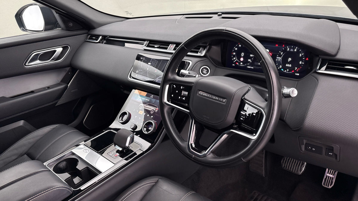 Land Rover Range Rover Velar Image 5