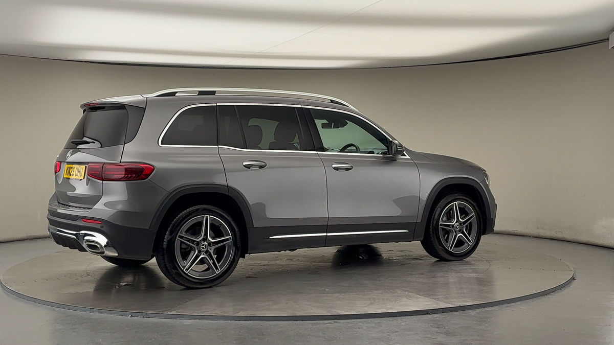 More views of Mercedes-Benz GLB