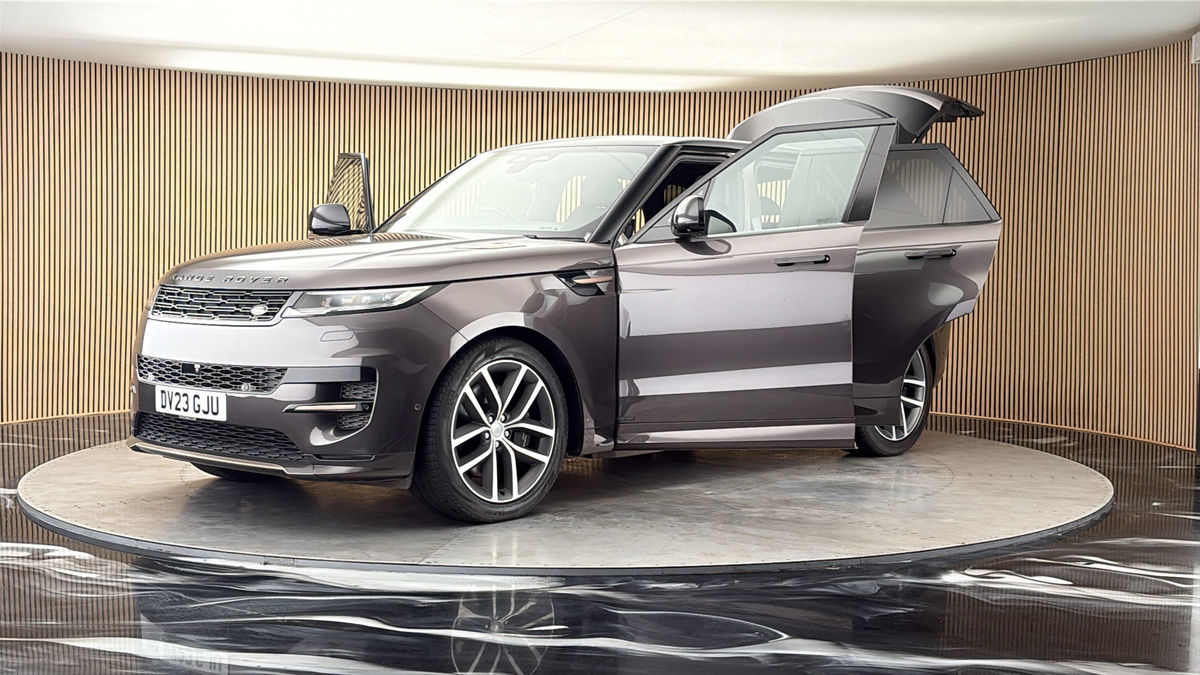 Land Rover Range Rover Sport Image 22