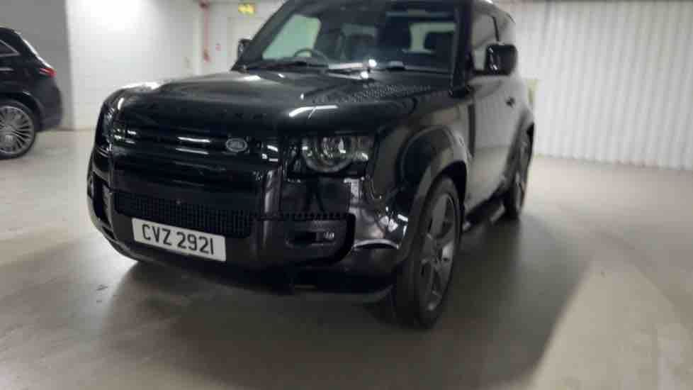 More views of Land Rover Defender 90