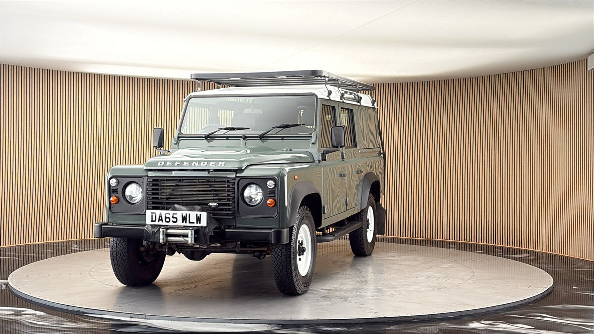 More views of Land Rover Defender 110