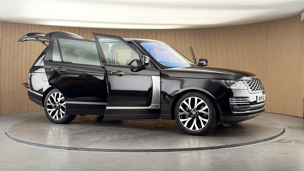More views of Land Rover Range Rover
