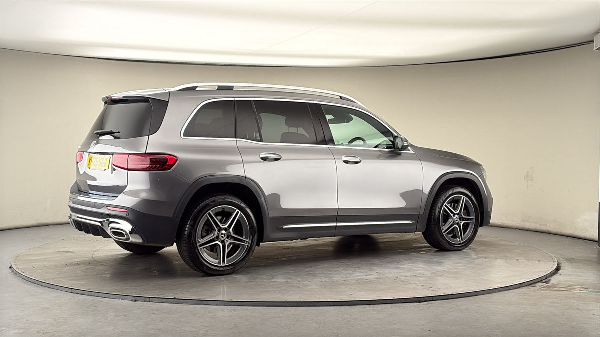 More views of Mercedes-Benz GLB