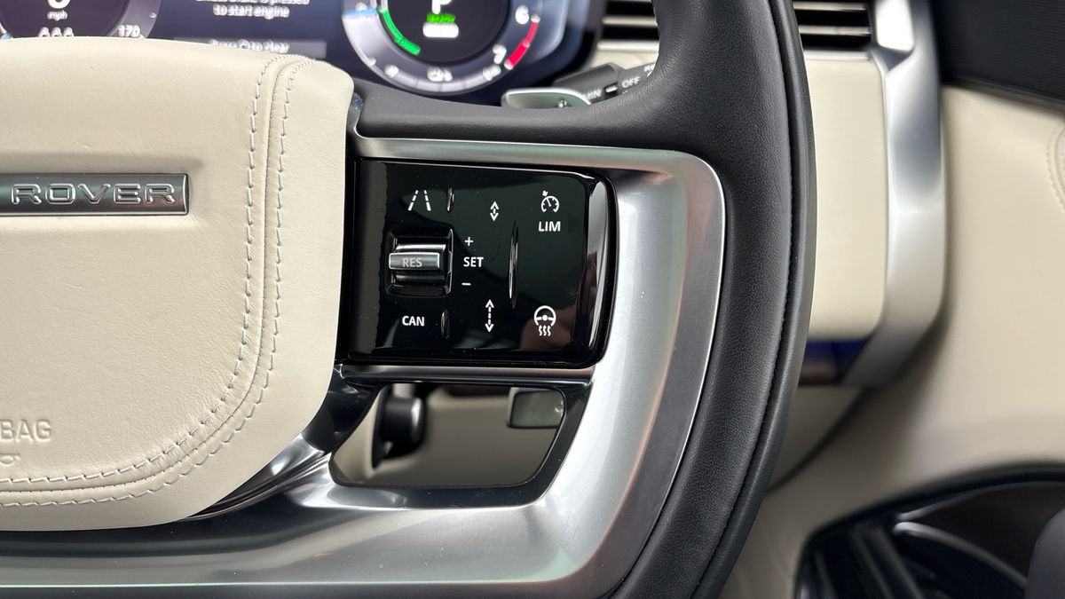 Land Rover Range Rover Image 14