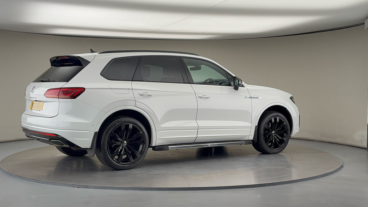 More views of Volkswagen Touareg