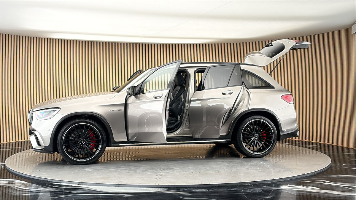 More views of Mercedes-Benz GLC