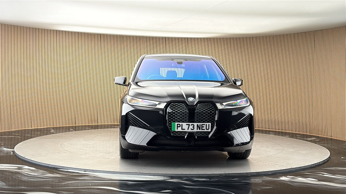 More views of BMW iX