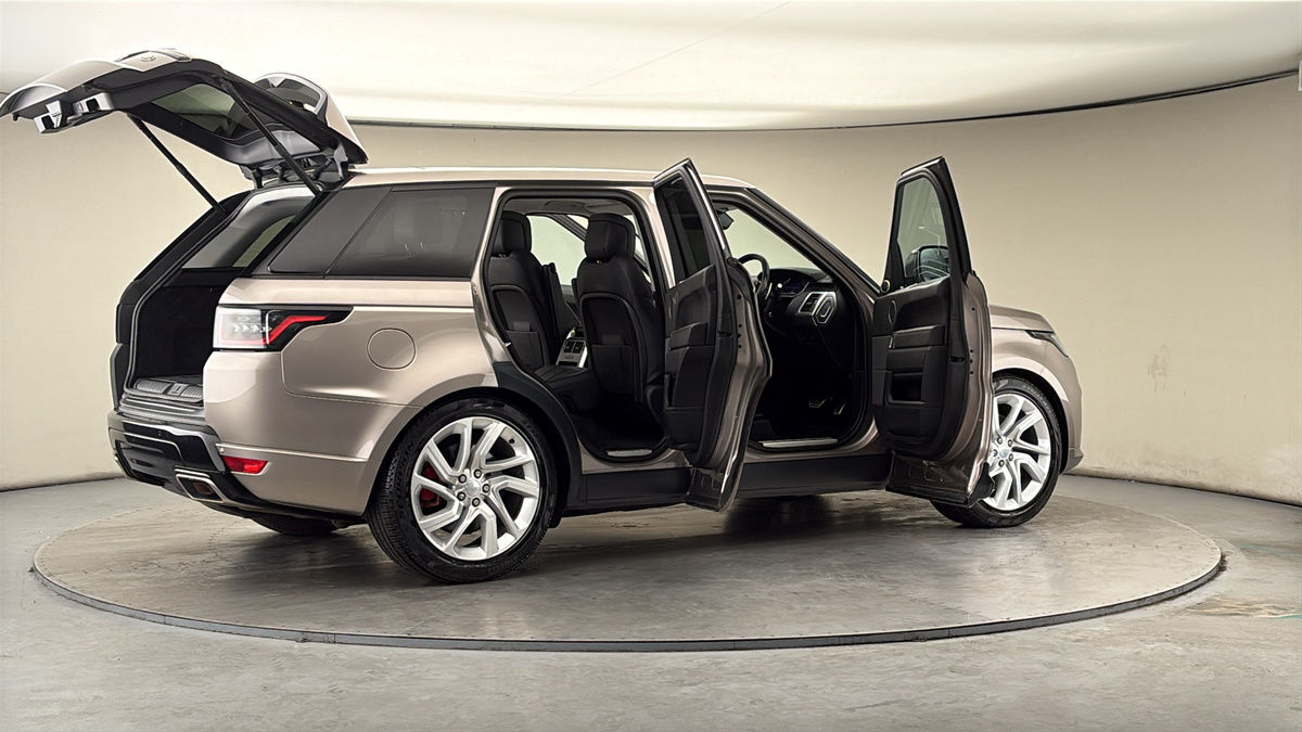 More views of Land Rover Range Rover Sport