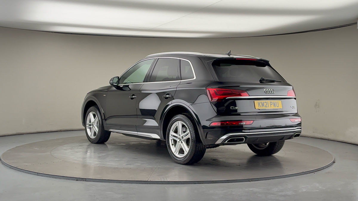 Audi Q5 Image 2