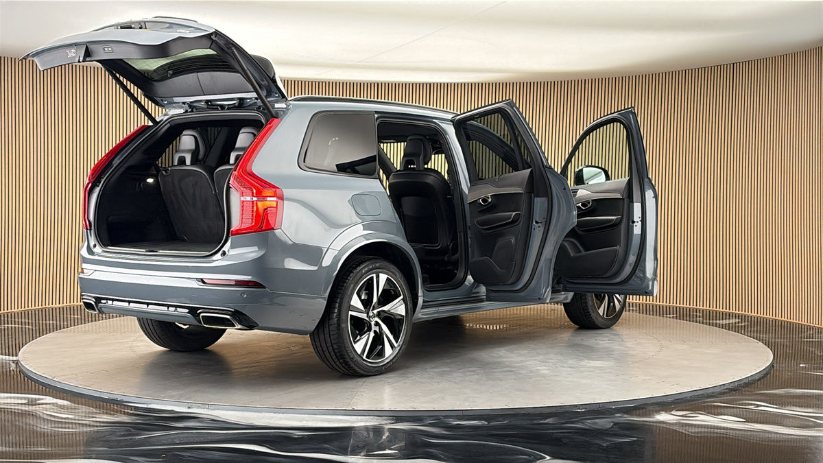 More views of Volvo XC90