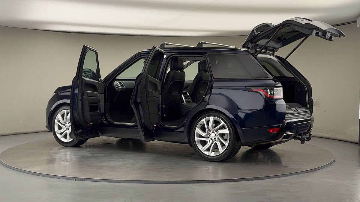 More views of Land Rover Range Rover Sport