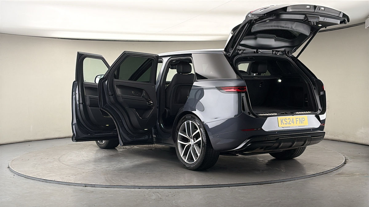 Land Rover Range Rover Sport Image 23