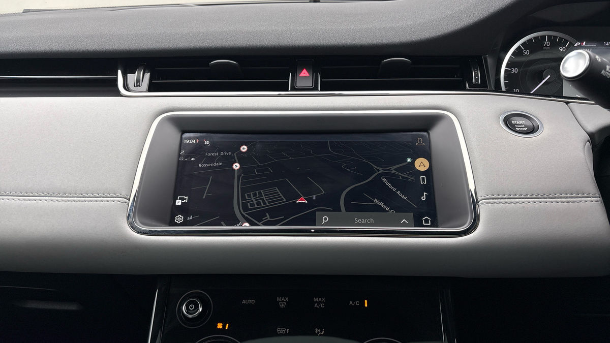 Land Rover Range Rover Evoque Image 17