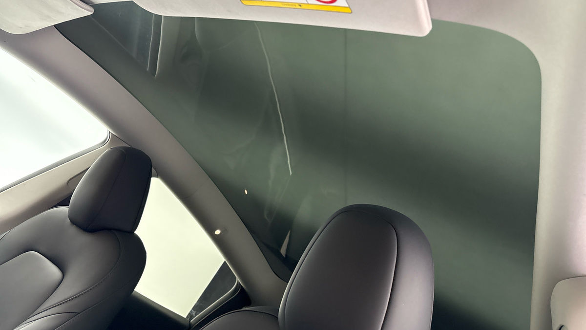 Tesla Model Y Image 6