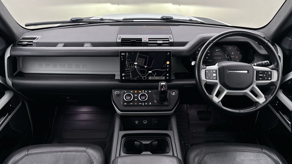 Land Rover Defender 90 Image 12