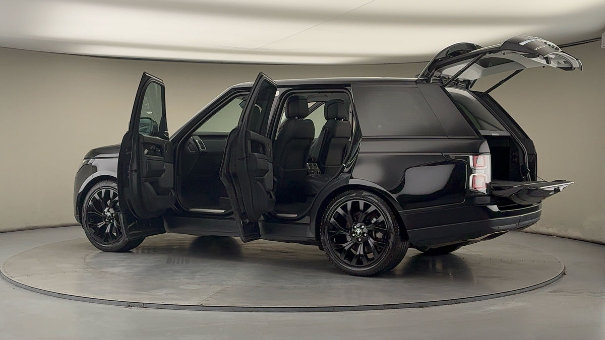 More views of Land Rover Range Rover